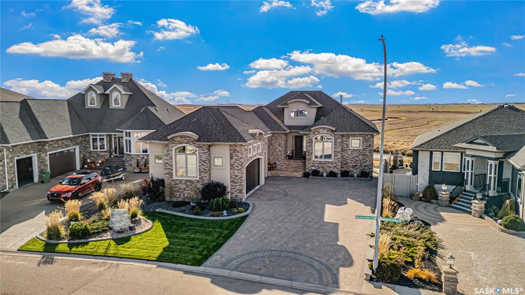 Third View of 8099 Wascana Gardens Crescent, Wascana View, Regina, Saskatchewan, S4V 1G2