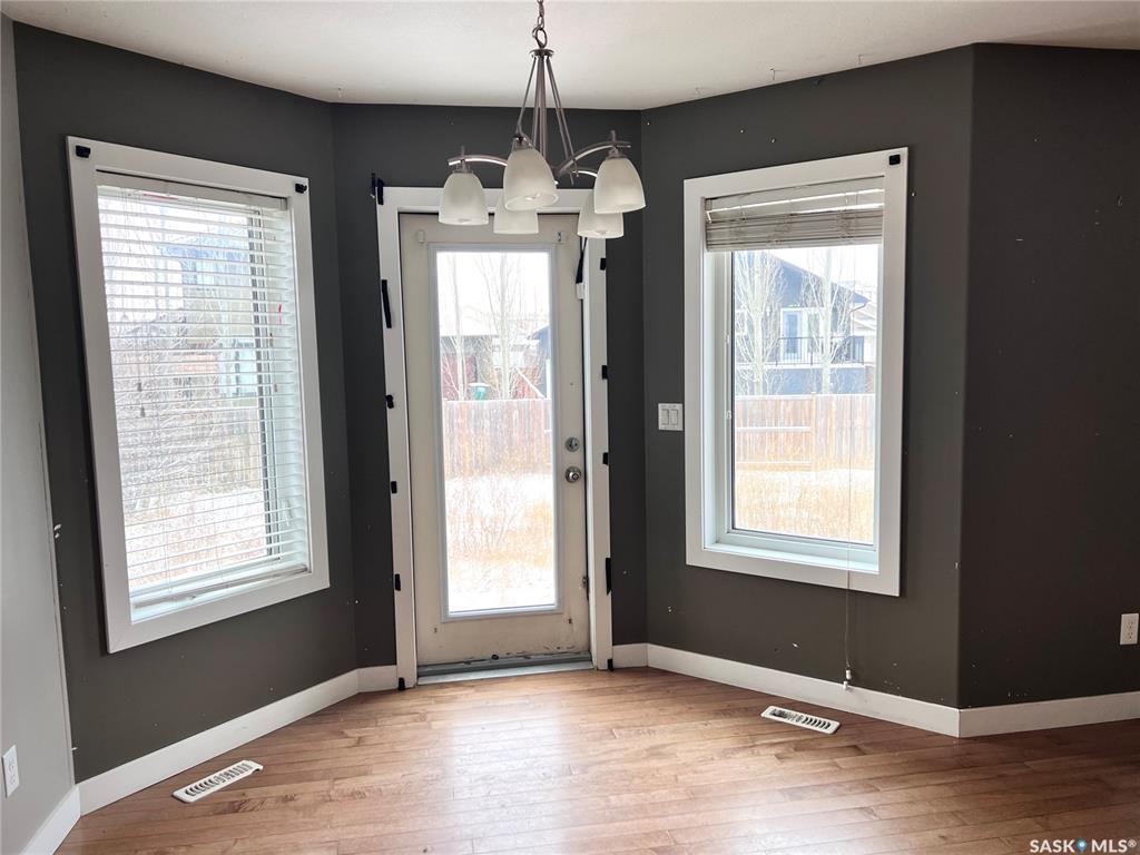 Fifth View of 662 Sutter Bay, Stonebridge, Saskatoon, Saskatchewan, S7T 0R5