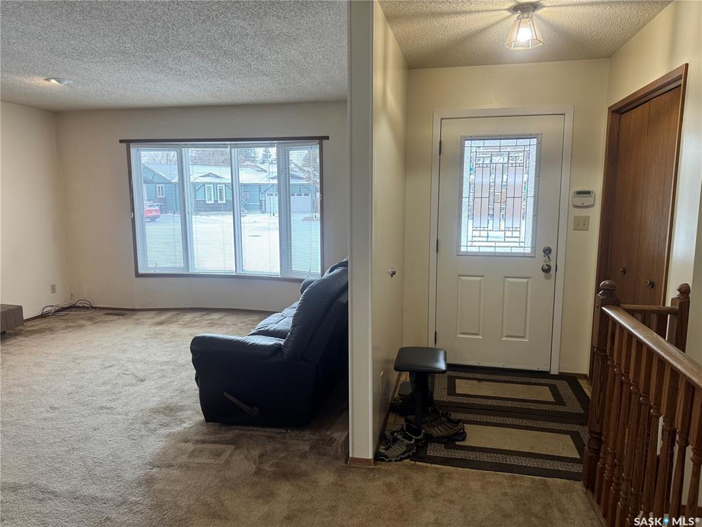 Fifth View of 742 Wollaston Court, Lakeview SA, Saskatoon, Saskatchewan, S7J 4E5