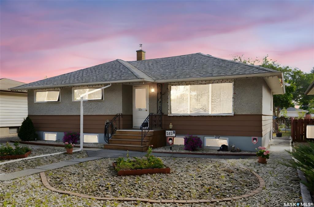 MLS® listing #SK023705 for sale located at 243 Montreal Street N