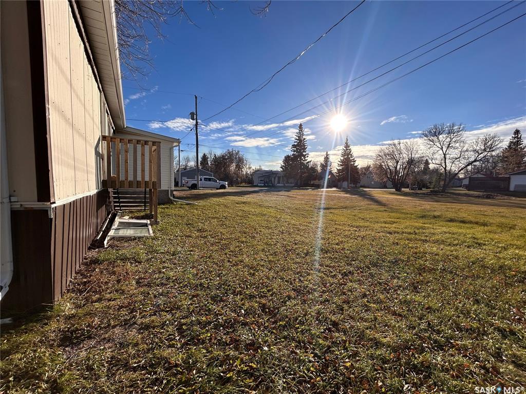 Third View of 211 Railway Avenue, Wawota, Saskatchewan, S0G 5A0