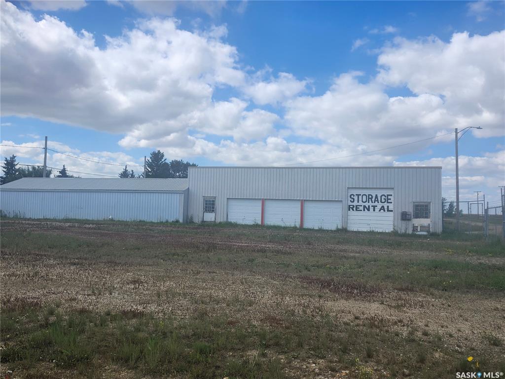 Fourth View of 114 7th Avenue W, Gravelbourg, Saskatchewan, S0H 1X0