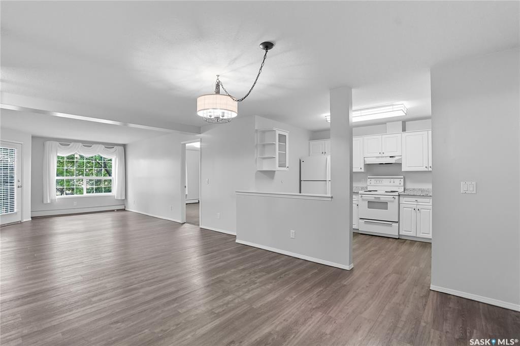 Third View of 1735 Mckercher Drive #211, Wildwood, Saskatoon, Saskatchewan, S7H 5N6