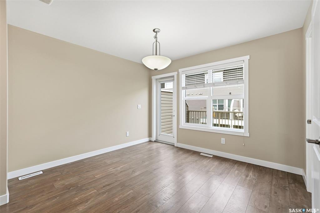 Fourth View of 560 Pringle Crescent, Stonebridge, Saskatoon, Saskatchewan, S7T 0W9