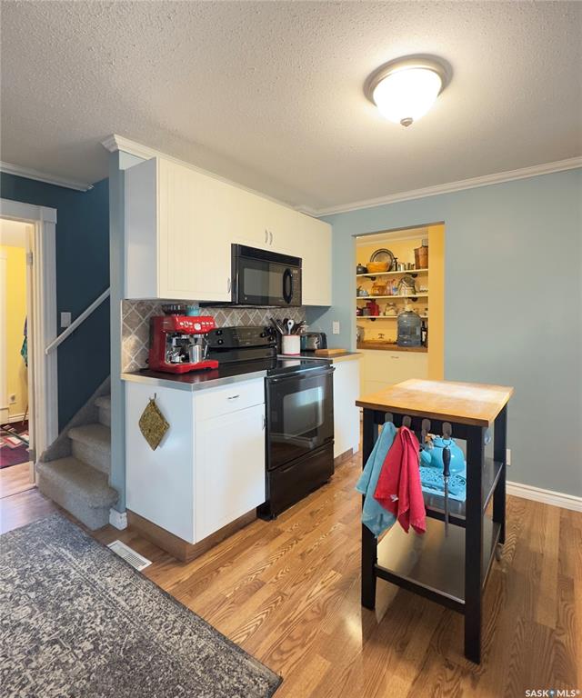 Fifth View of 109 1st Street S, Waldheim, Saskatchewan, S0K 4R0