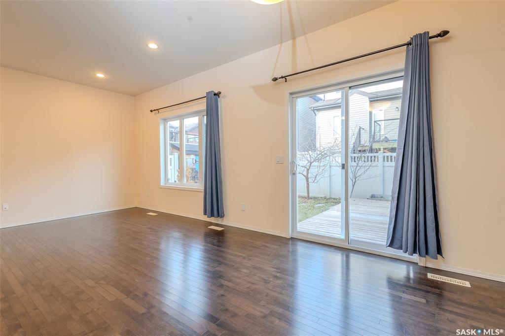 Third View of 150 Langlois Way #724, Stonebridge, Saskatoon, Saskatchewan, S7T 0L4