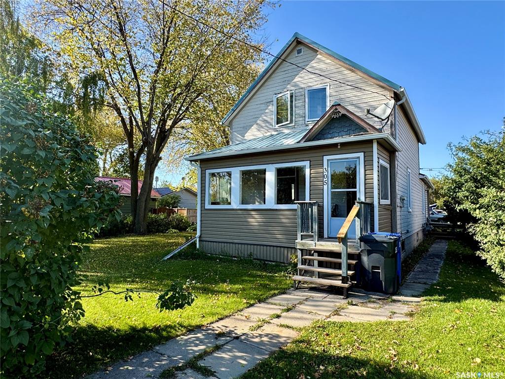 305 Commercial Street, SK024117, Saskatchewan,