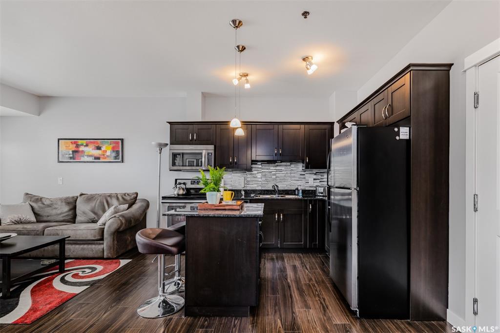 Second View of 710 Hart Road #307, Blairmore, Saskatoon, Saskatchewan, S7M 1L2