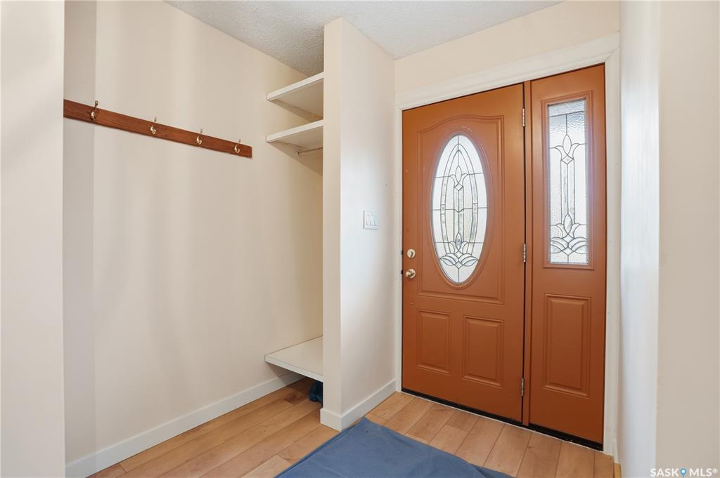 Fourth View of 510 Bate Crescent, Grosvenor Park, Saskatoon, Saskatchewan, S7H 3A7