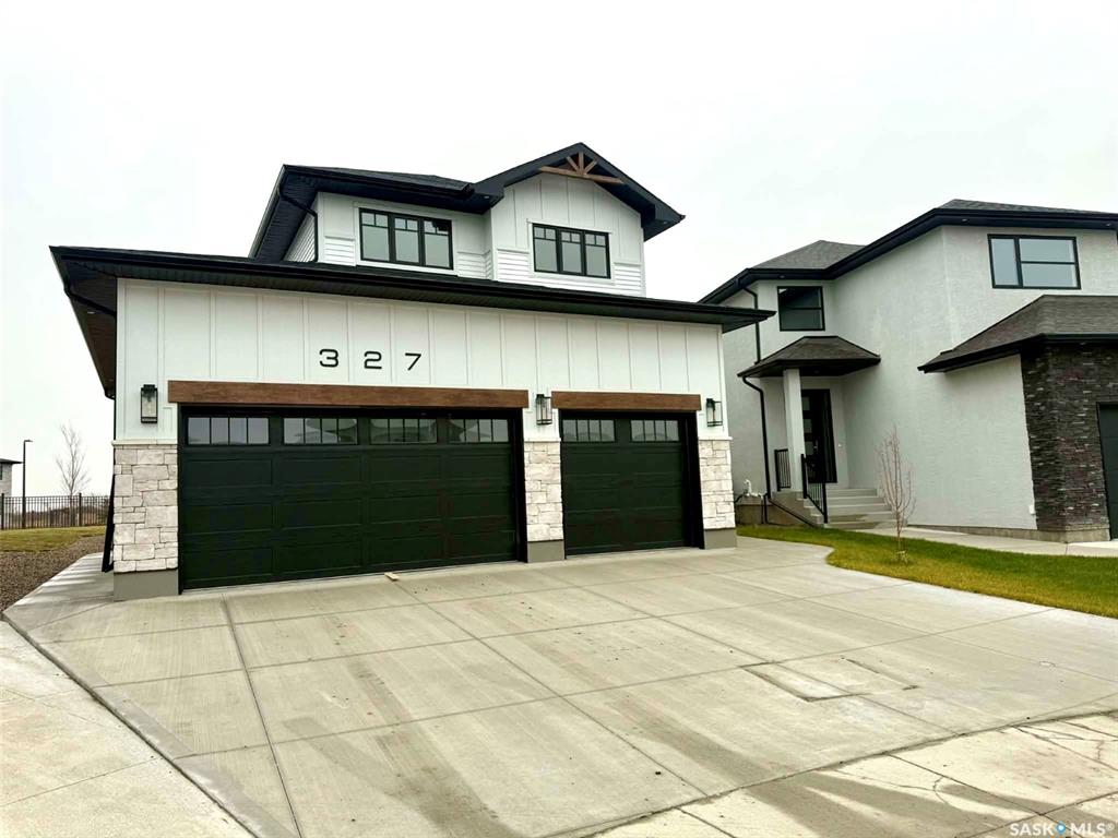 327 Woolf Bay, SK024161, Saskatchewan,