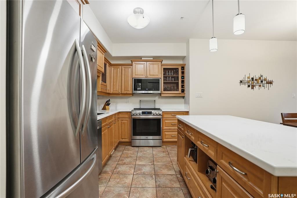 Fifth View of 615 Saskatchewan Crescent W #207, Nutana, Saskatoon, Saskatchewan, S7M 0A5