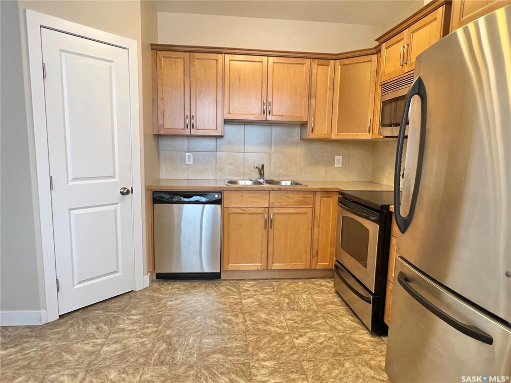 Third View of 302 Bemister Avenue E #112, Melfort, Saskatchewan, S0E 1A0