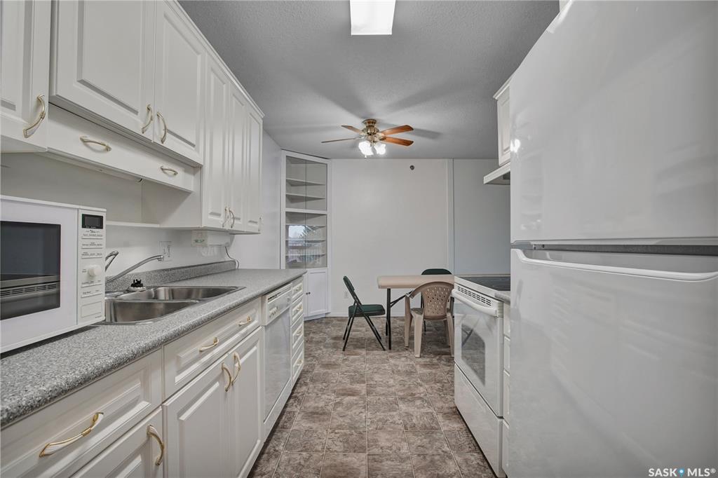 Fifth View of 206 Pioneer Place, Warman, Saskatchewan, S0K 4S0