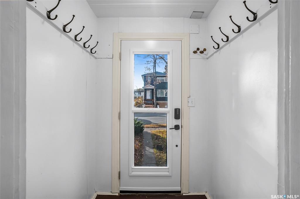 Fourth View of 1512 7th Avenue N, North Park, Saskatoon, Saskatchewan, S7K 2W5