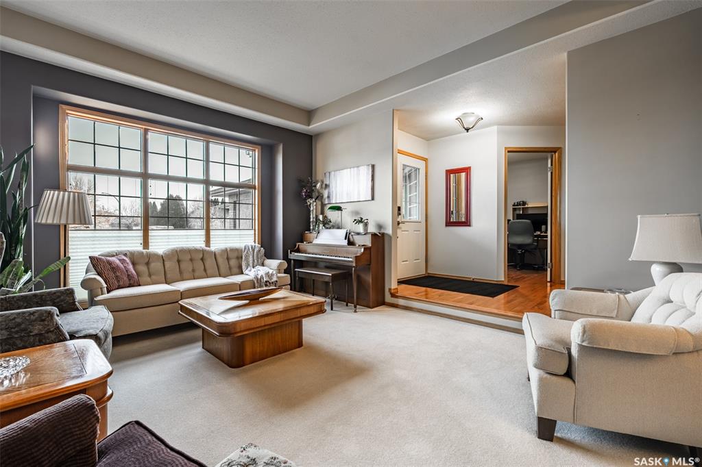 Fifth View of 638 Hurley Crescent, Erindale, Saskatoon, Saskatchewan, S7N 4J4