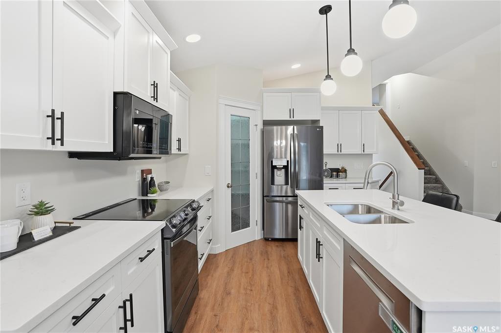 Fifth View of 703 Beechdale Way, Briarwood, Saskatoon, Saskatchewan, S7V 0A5