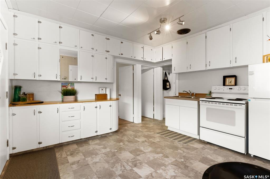 Fifth View of 234 Railway Avenue, Southey, Saskatchewan, S0G 4P0