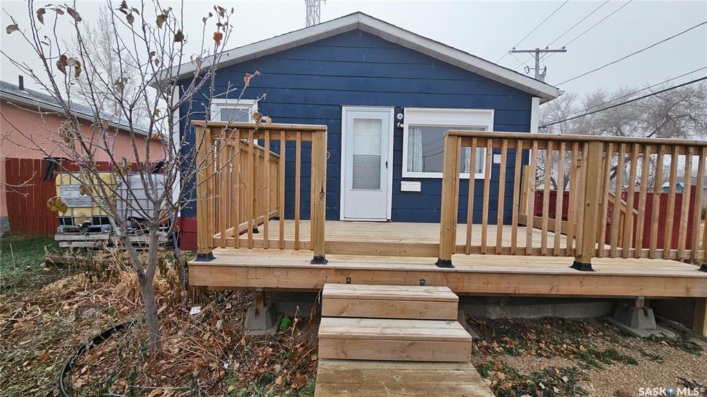 400 W 1st Street, SK024251, Saskatchewan,