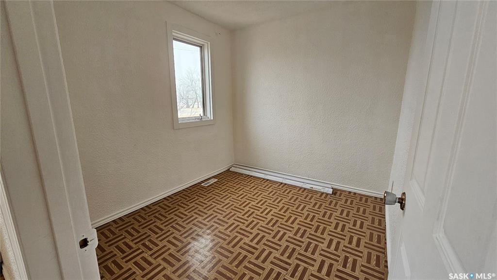 Fifth View of 400 W 1st Street, Dundurn, Saskatchewan, S0K 1K0