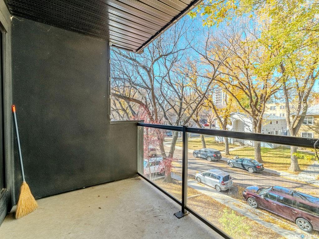 Second View of 512 4th Avenue N #301, City Park, Saskatoon, Saskatchewan, S7K 2M7