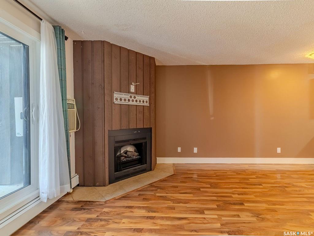 Third View of 512 4th Avenue N #301, City Park, Saskatoon, Saskatchewan, S7K 2M7