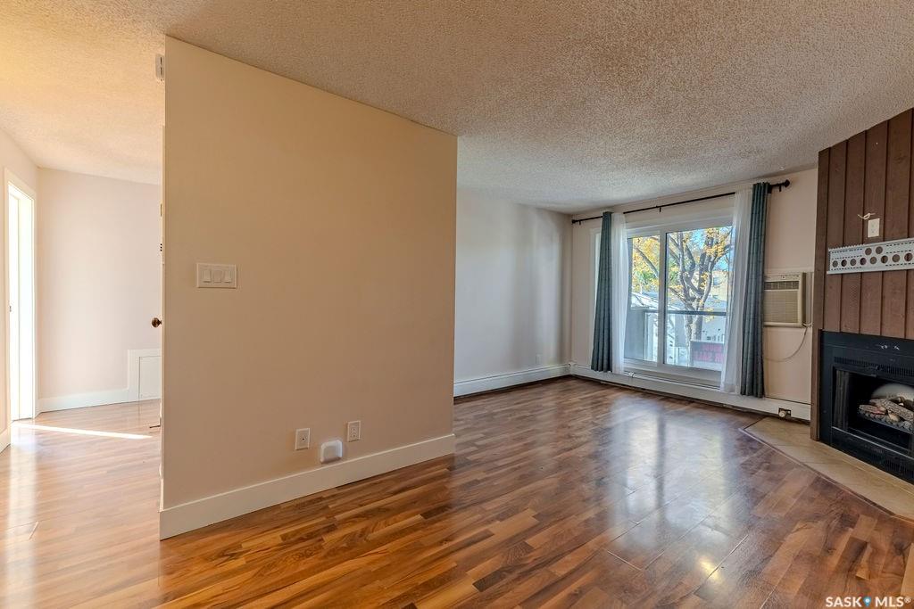 Fourth View of 512 4th Avenue N #301, City Park, Saskatoon, Saskatchewan, S7K 2M7