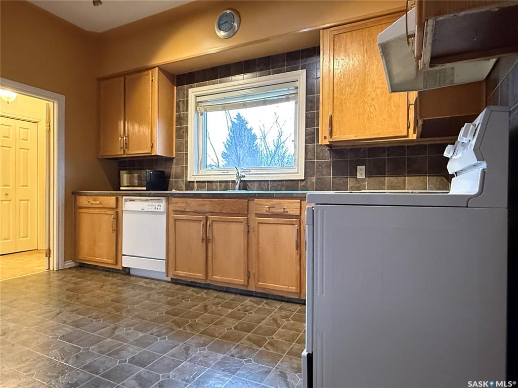 Fifth View of 337 4th Avenue E, Melville, Saskatchewan, S0A 2P0