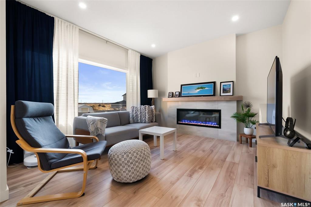 Fifth View of 40 Mackenzie Crescent, Pilot Butte, Saskatchewan, S0G 3Z0