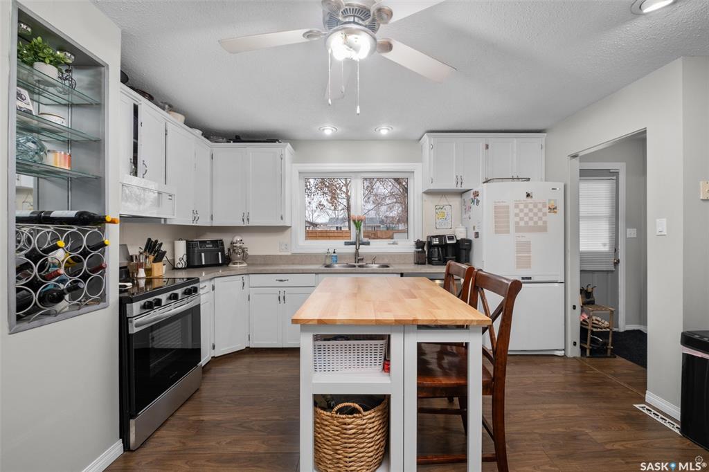 Second View of 1459 6th Street E, East Flat, Prince Albert, Saskatchewan, S6V 0R4