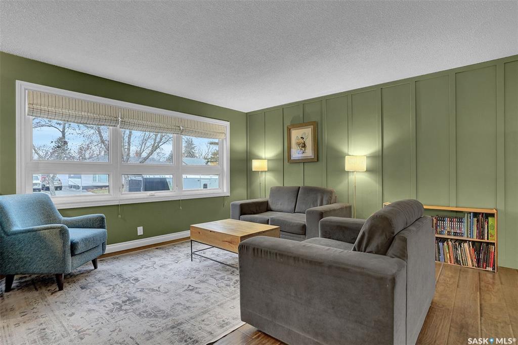 Fifth View of 25 Haultain Crescent, Hillsdale, Regina, Saskatchewan, S4S 4B4