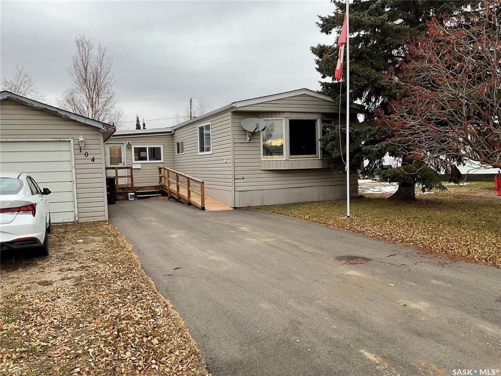 104 5 A Street S, SK024347, Saskatchewan,