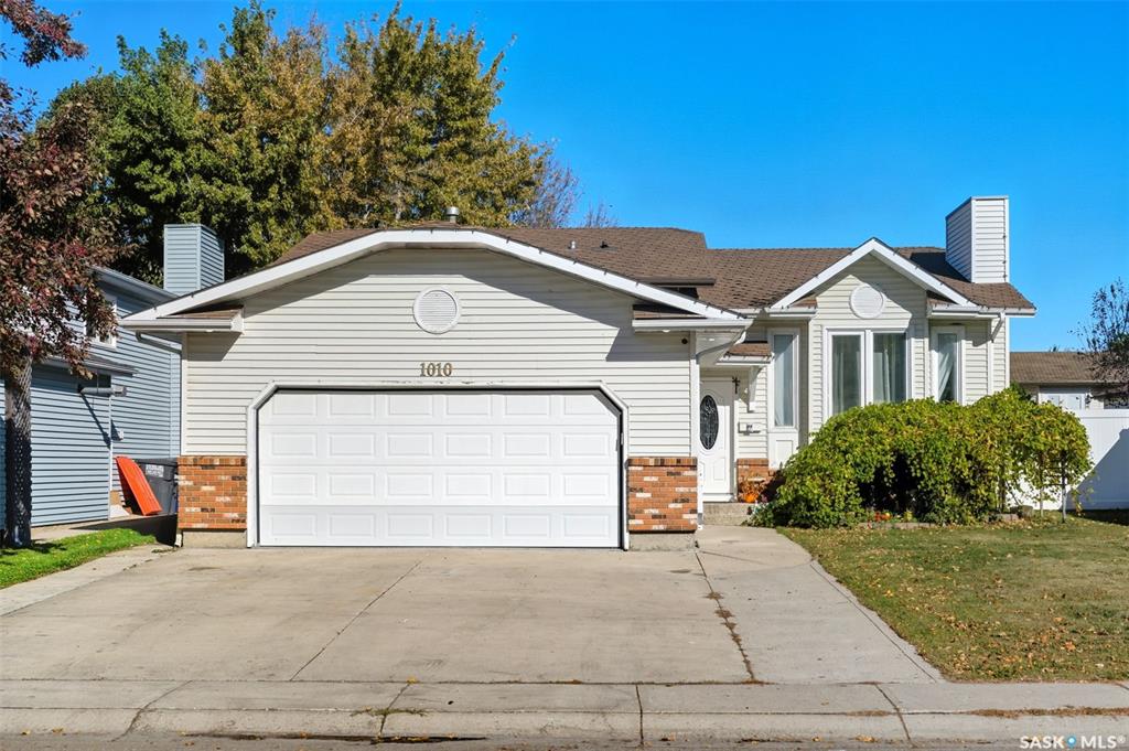 1010 Haslam Crescent, SK024373, Saskatchewan,