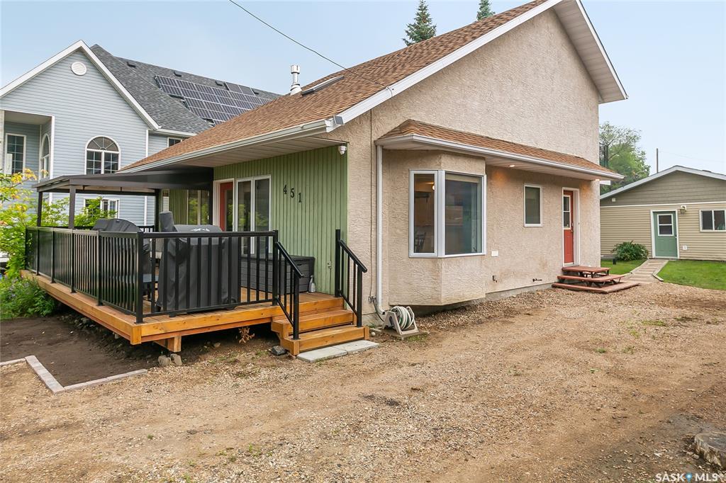 Second View of 451 9th Street E, Regina Beach, Saskatchewan, S0G 4C0
