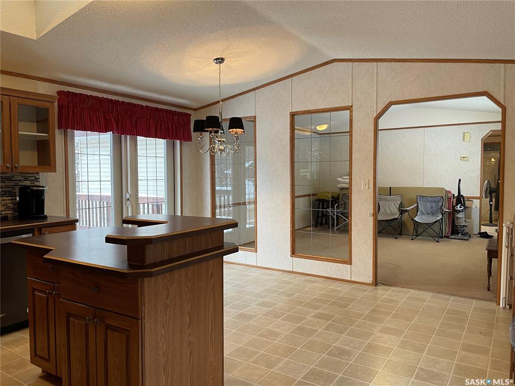 Fifth View of 418 7th Street E, Meadow Lake, Saskatchewan, S9X 1J1