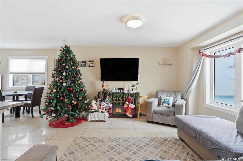 Fourth View of 3005 1st Avenue W, Waldheim, Saskatchewan, S0K 4R0