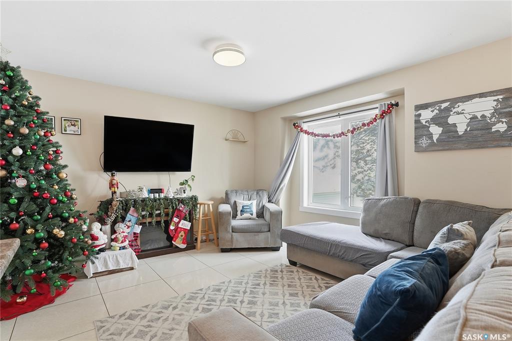 Fifth View of 3005 1st Avenue W, Waldheim, Saskatchewan, S0K 4R0