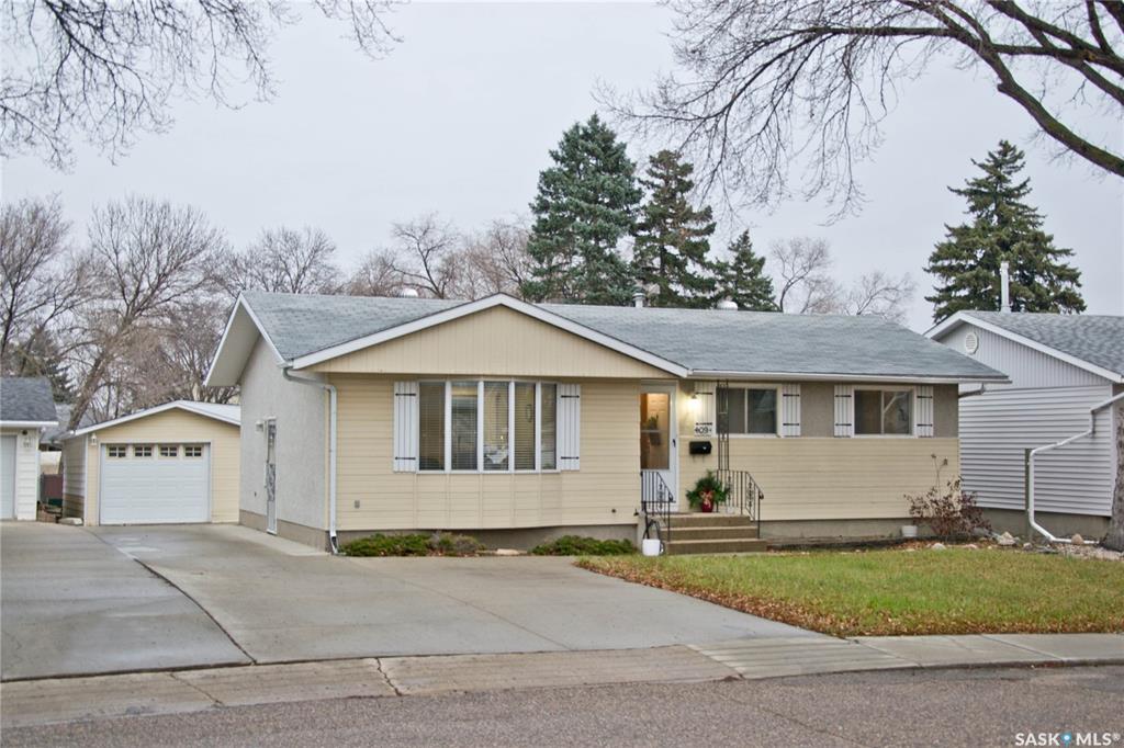 MLS® listing #SK024542 for sale located at 409 Garnet Street N