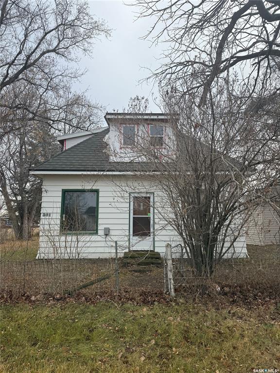 301 2nd Street, SK024625, Saskatchewan,