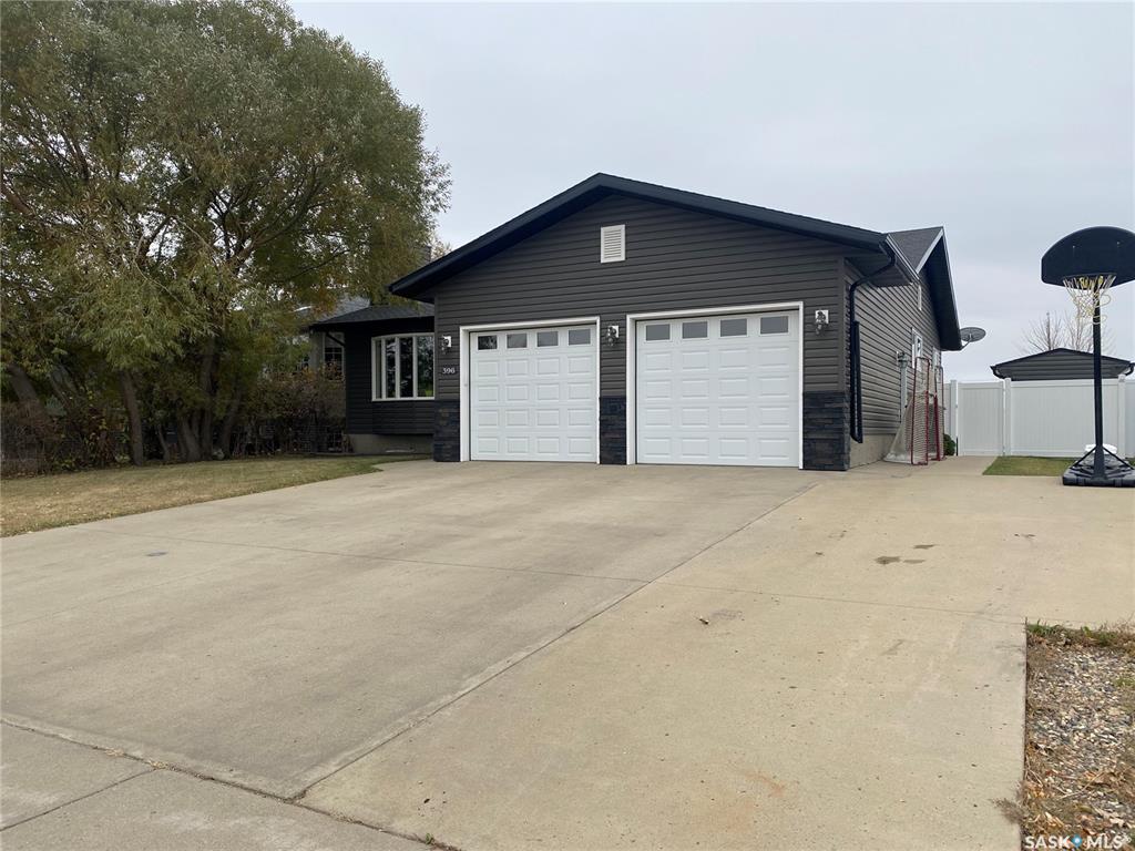 Second View of 396 Petterson Drive, Trojan, Estevan, Saskatchewan, S4A 2P4