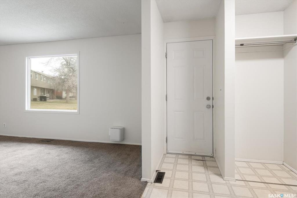 Third View of 4118 Castle Road #91, Whitmore Park, Regina, Saskatchewan, S4S 6A4