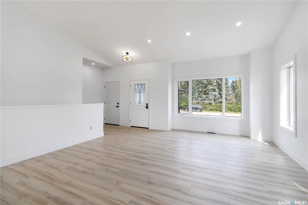 Fourth View of 210 2nd Street S, Waldheim, Saskatchewan, S0K 4R0