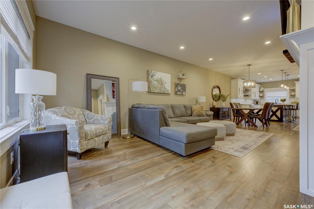 Fifth View of 1129 7th Street E, Haultain, Saskatoon, Saskatchewan, S7H 0Y9