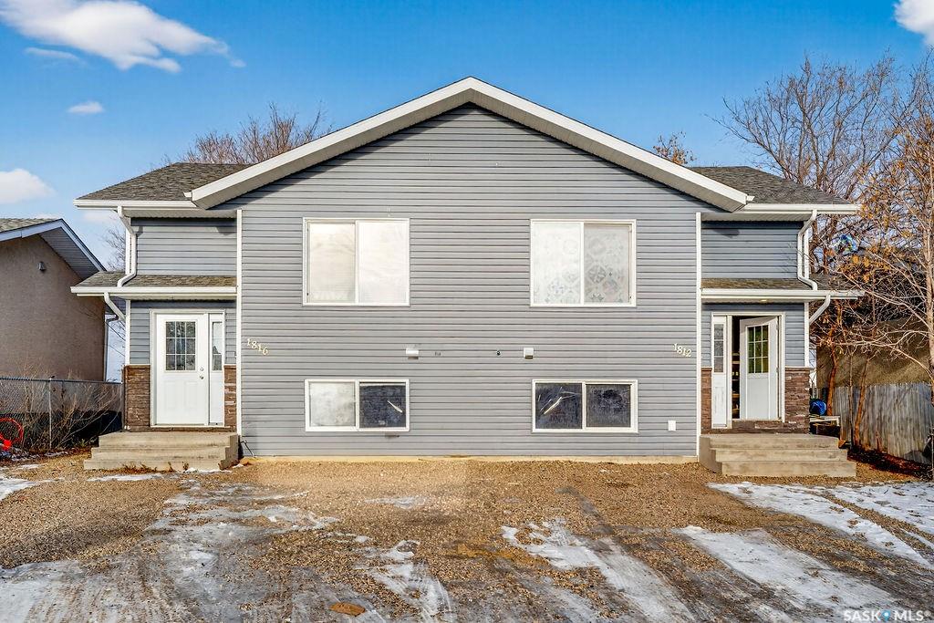 1812 1816 16th Street W, SK024828, Saskatchewan,