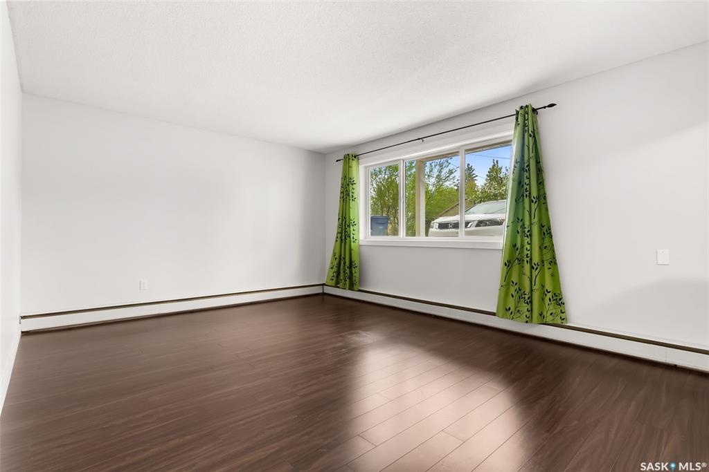 Second View of 230 Broadway Avenue E #4, Arnhem Place, Regina, Saskatchewan, S4N 0Z9
