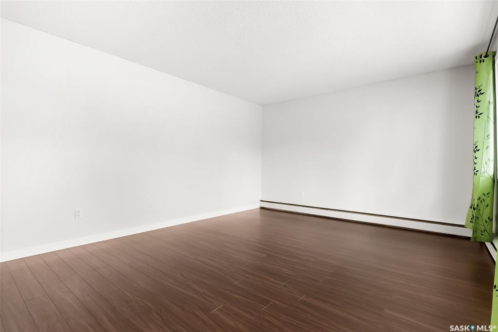 Fourth View of 230 Broadway Avenue E #4, Arnhem Place, Regina, Saskatchewan, S4N 0Z9