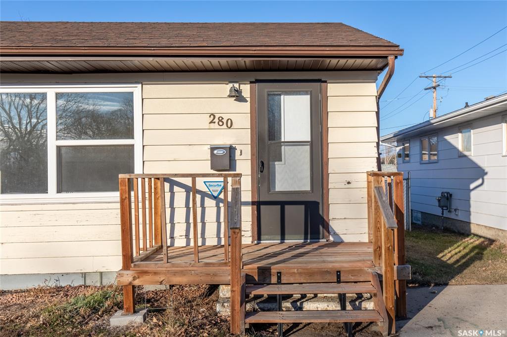Fifth View of 280 Athabasca Street E, Hillcrest MJ, Moose Jaw, Saskatchewan, S6H 0L5