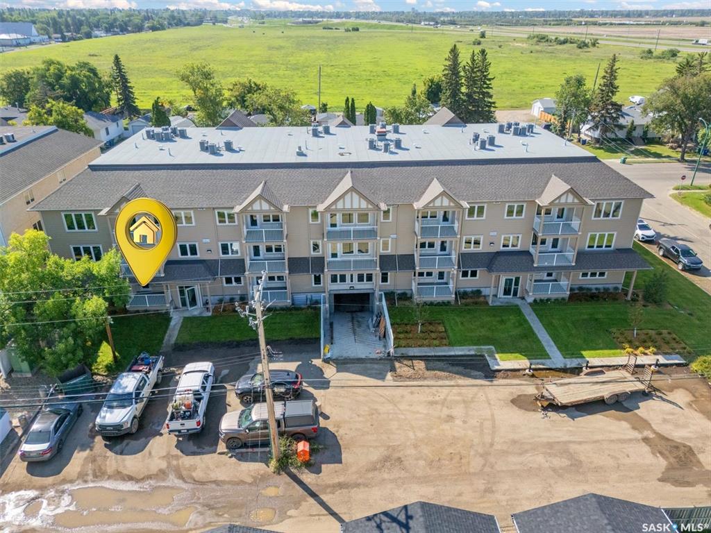 Second View of 318 108th Street #102, Sutherland, Saskatoon, Saskatchewan, S7N 1P8