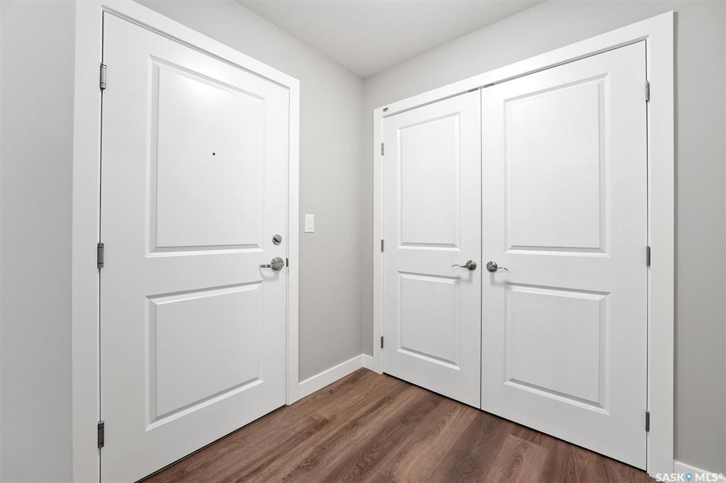 Fourth View of 318 108th Street W #202, Sutherland, Saskatoon, Saskatchewan, S7N 1P8