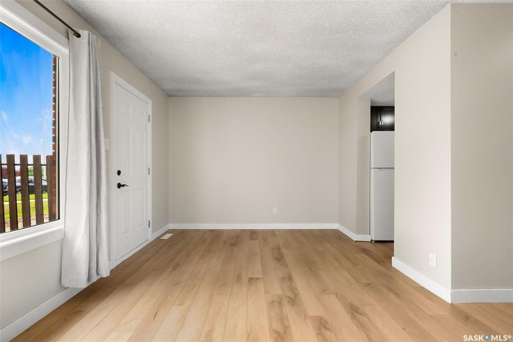 Fourth View of 3814 Castle Road, Whitmore Park, Regina, Saskatchewan, S4S 6M7