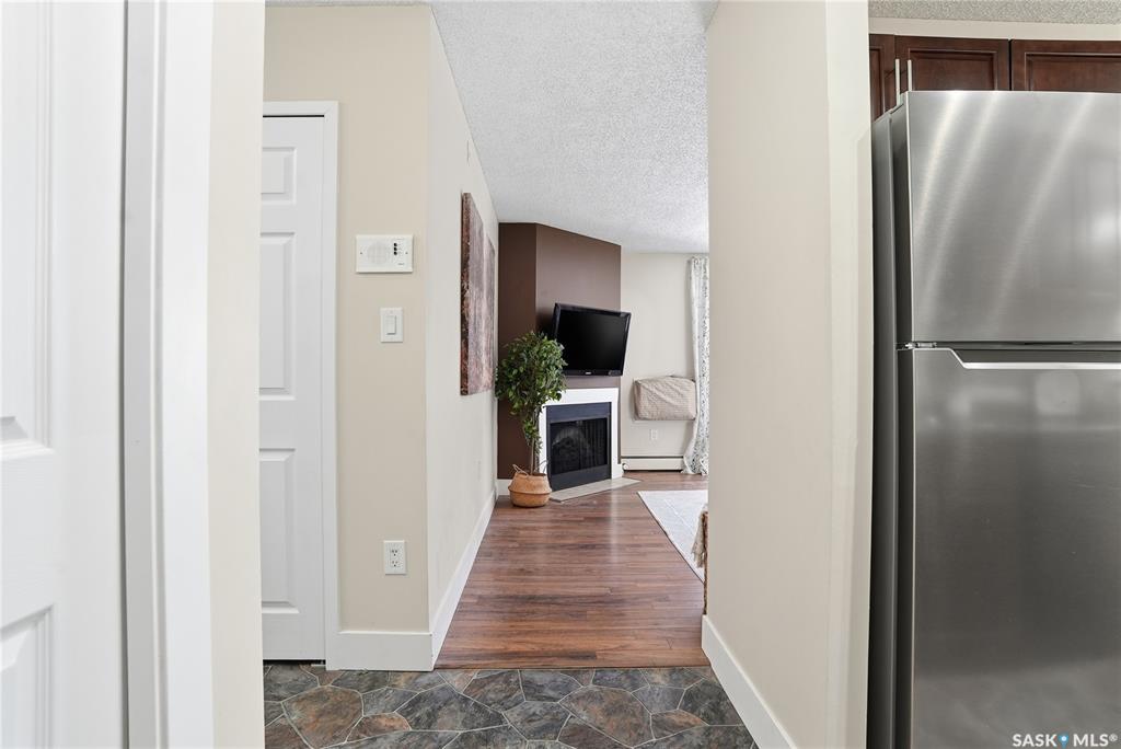 Fourth View of 274 Pinehouse Drive #15, Lawson Heights, Saskatoon, Saskatchewan, S7K 4W9